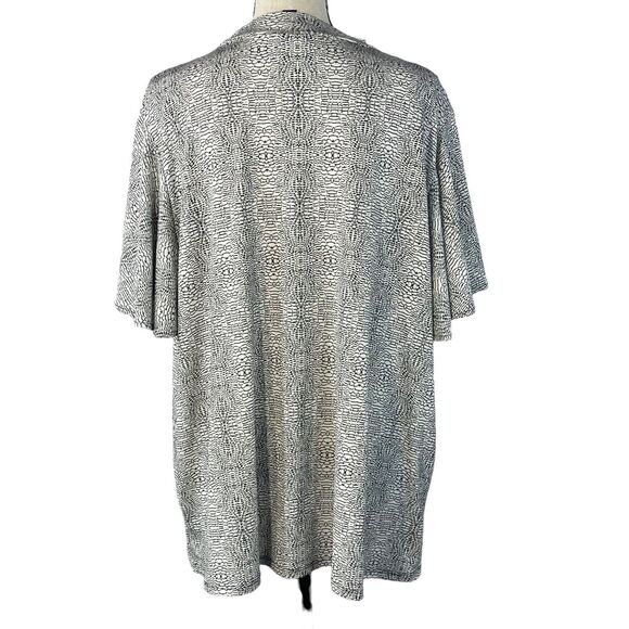 Worthington 2X-Large Top Geometric Keyhole V-Neck Flutter Sleeve Stretch - Picture 5 of 8